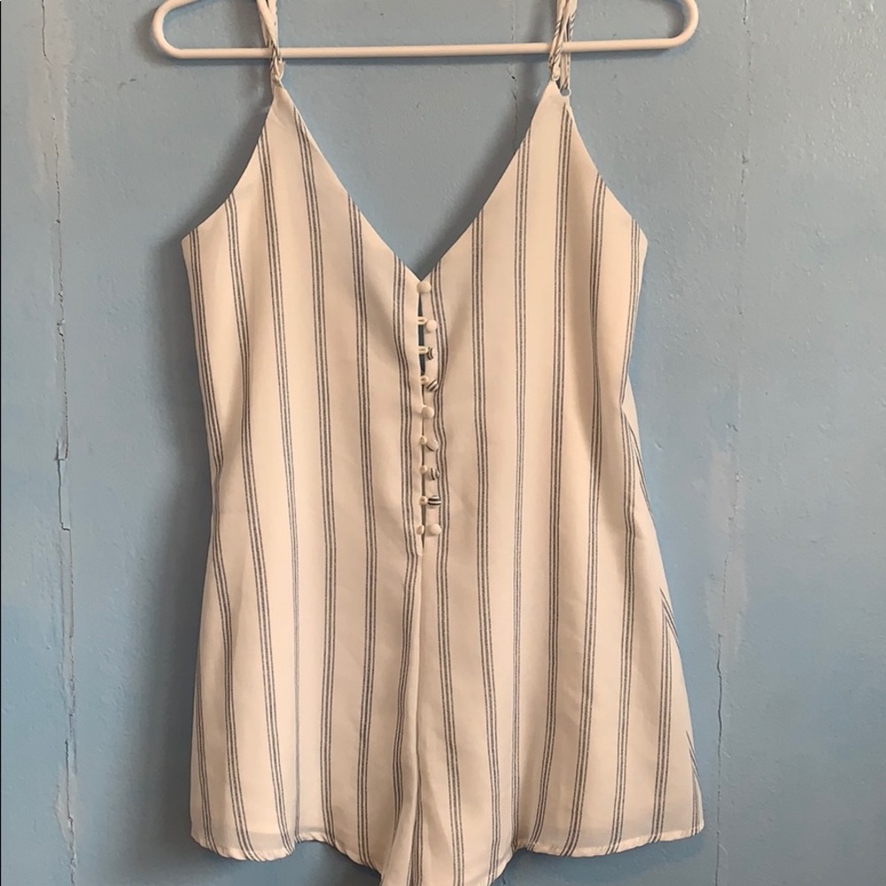 Tobi romper (size xs)